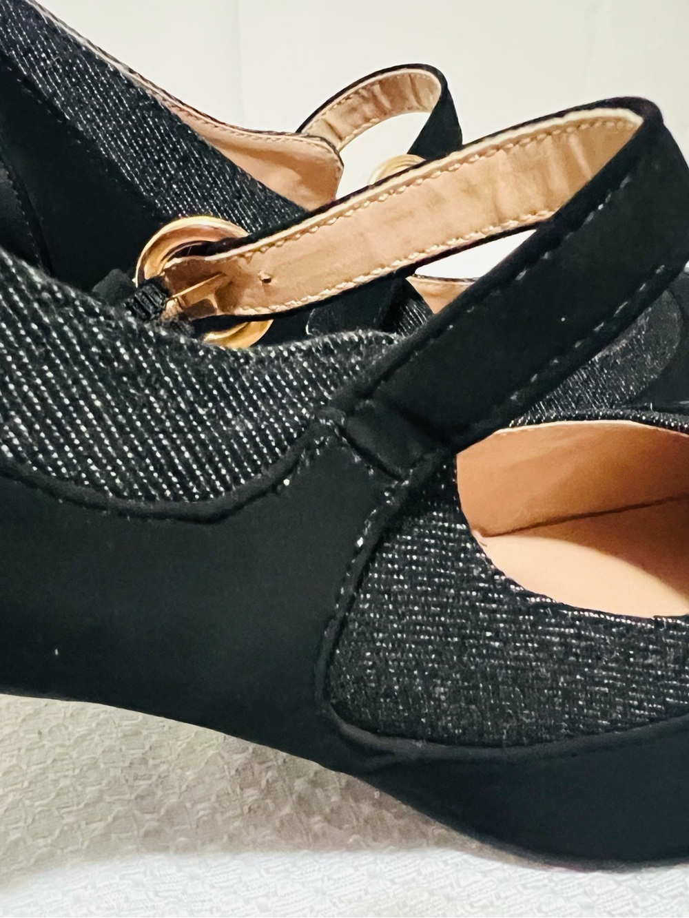 Women’s Journee Collection Black Mary Jane Block Heels Size 9 1/2 - Picture 5 of 8
